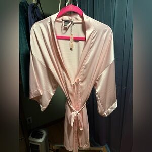Victoria’s Secret Robe M/L